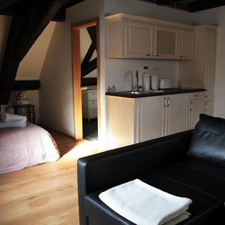 Old Town Boutique Apartments Прага Стая снимка