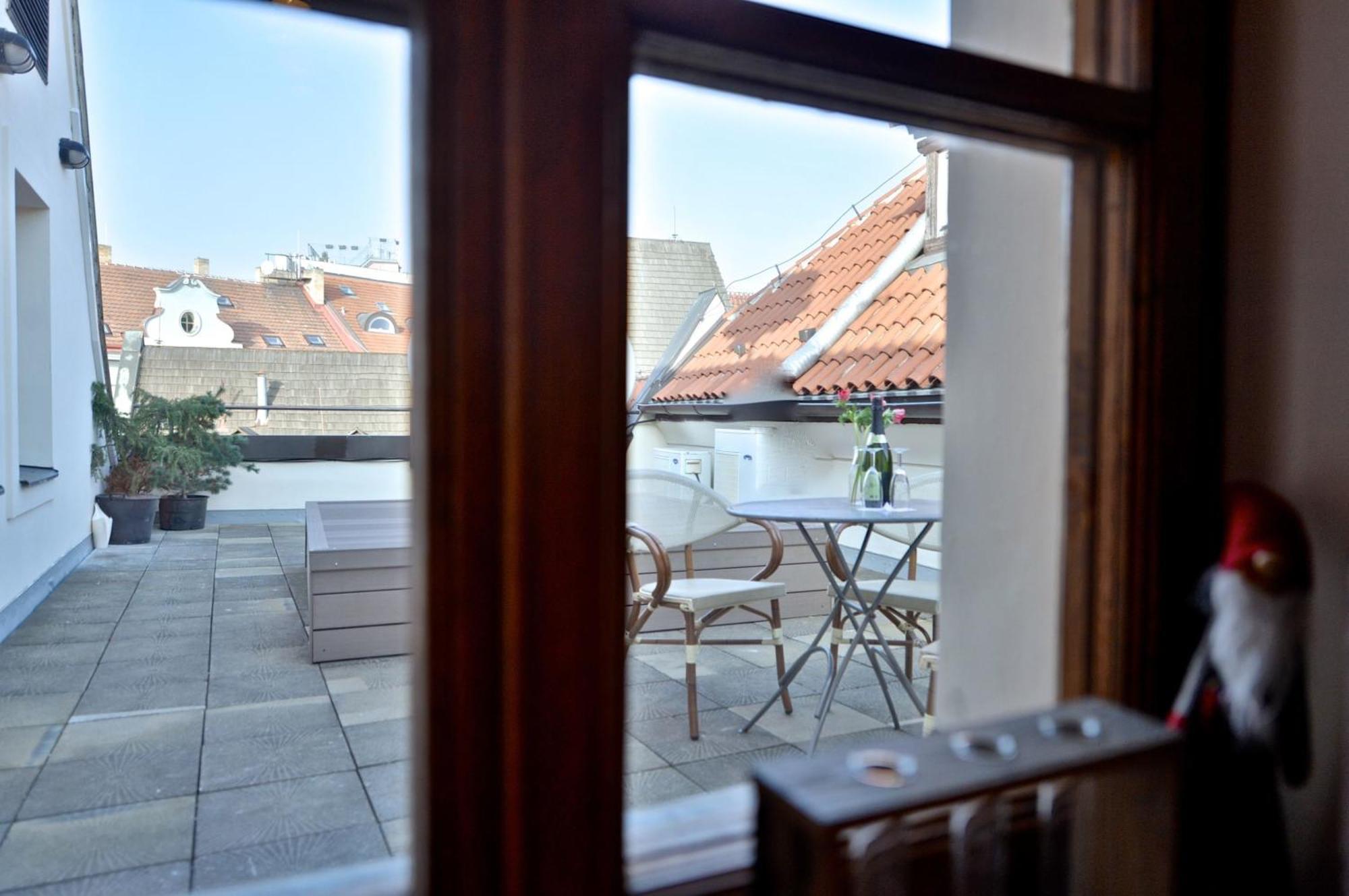 Old Town Boutique Apartments Прага Стая снимка