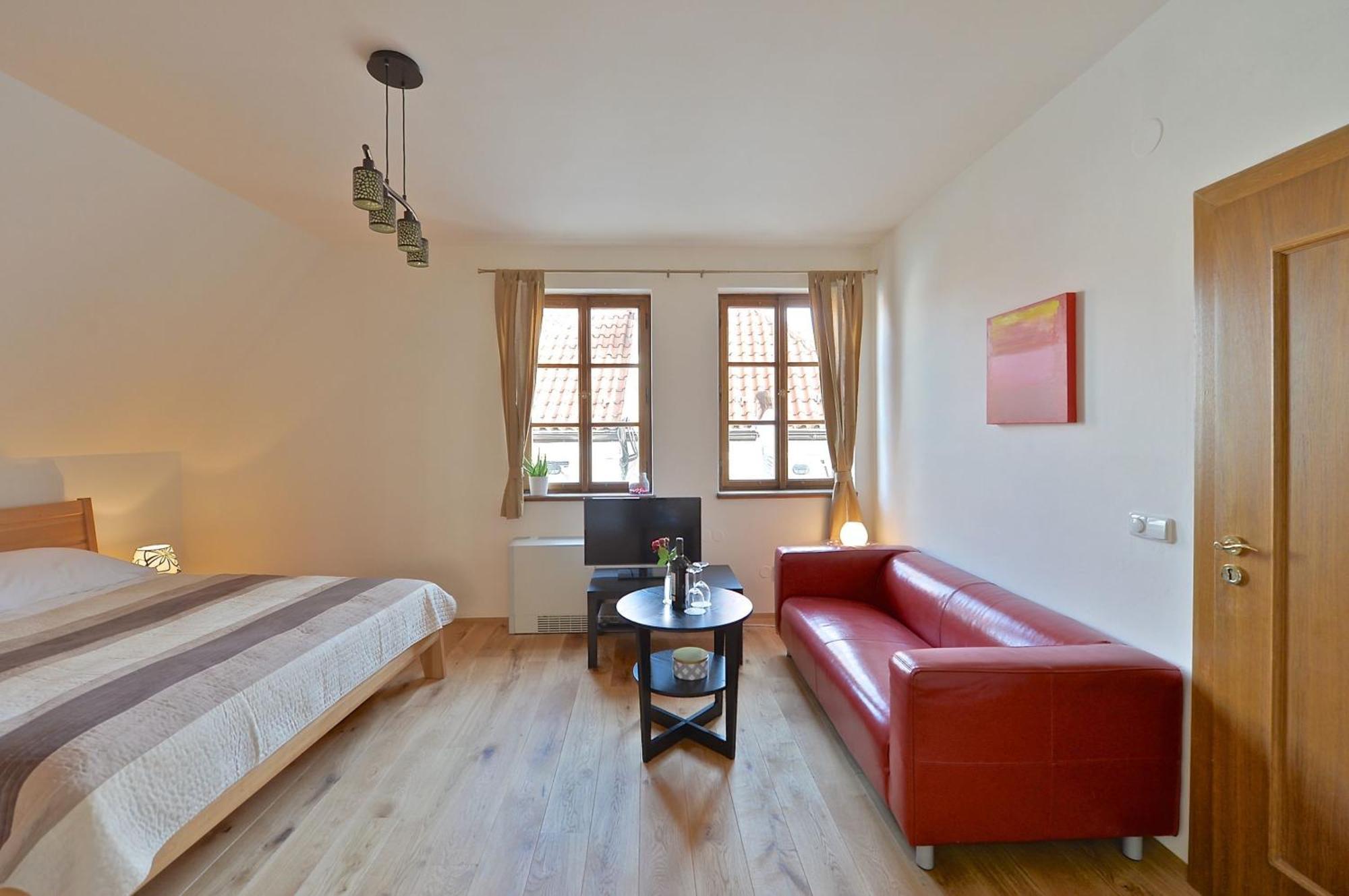 Old Town Boutique Apartments Прага Стая снимка