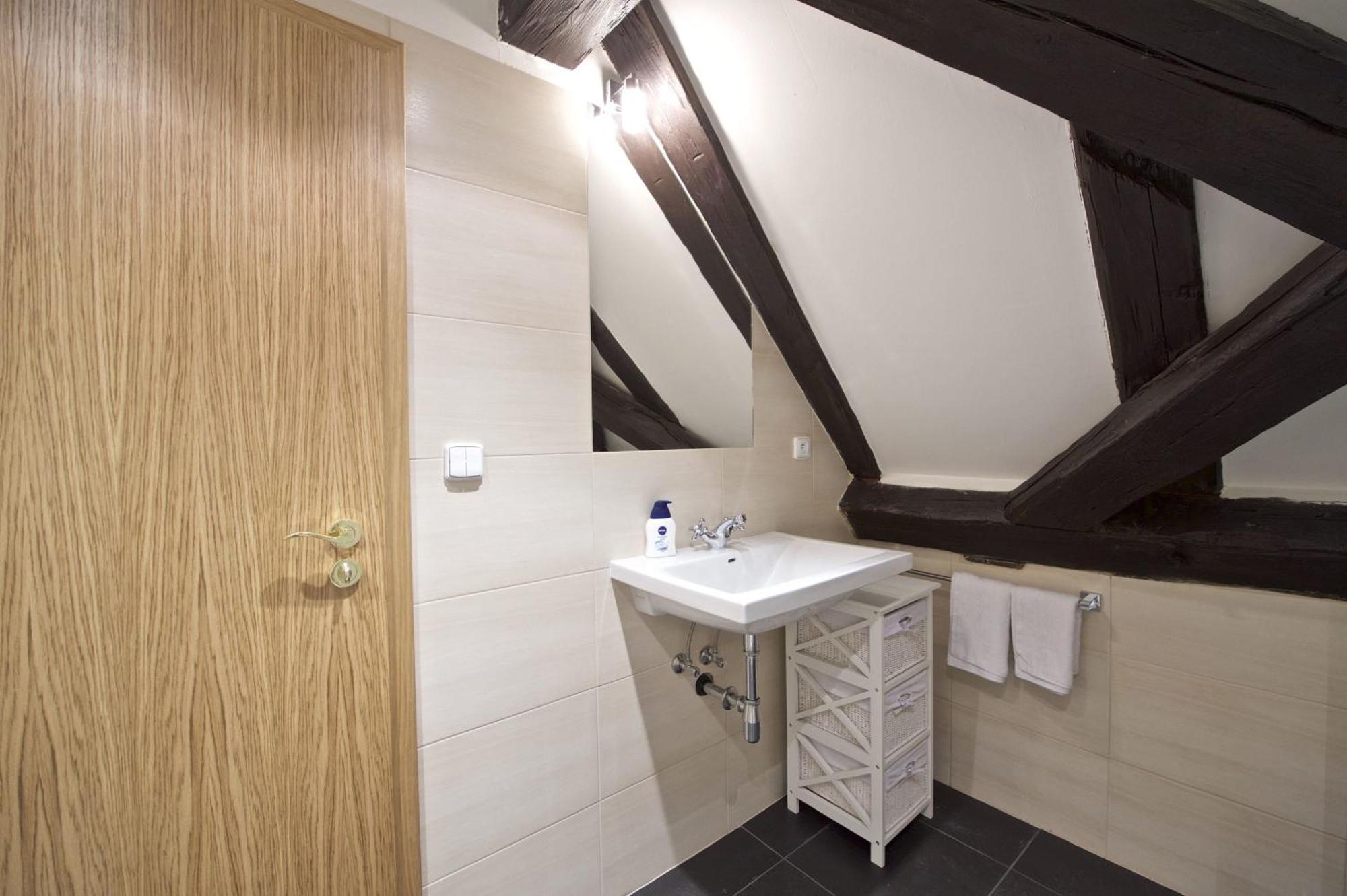 Old Town Boutique Apartments Прага Стая снимка